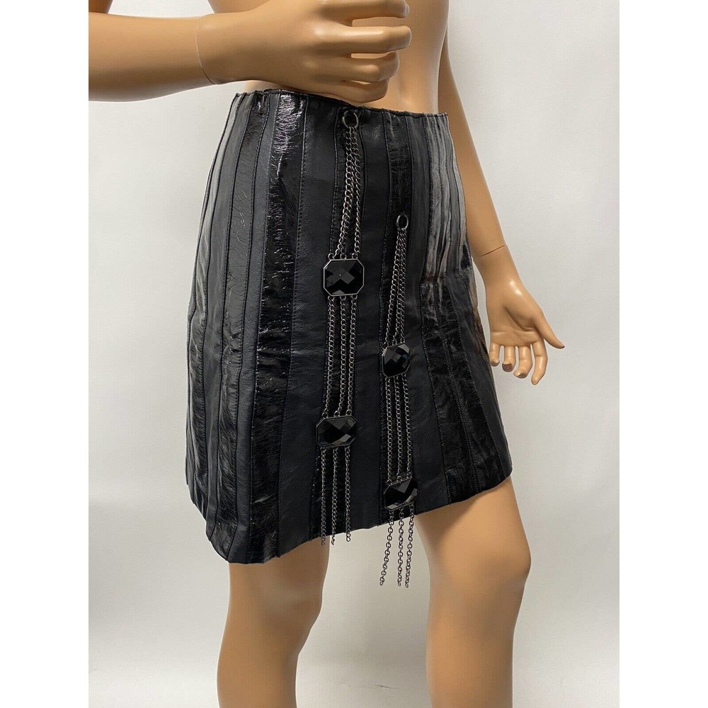 skirt with chain Size Small So Unique